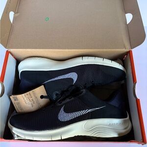 Nike Flex Running Shoes Mens Size 11.5